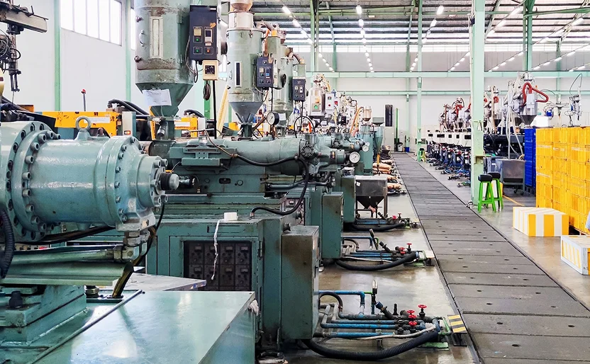 OEE and manufacturing efficiency dashboard
