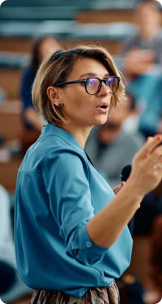 Enterprise mobile applications for management and leaadership